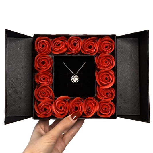 Signature 16 Rose Gift Box