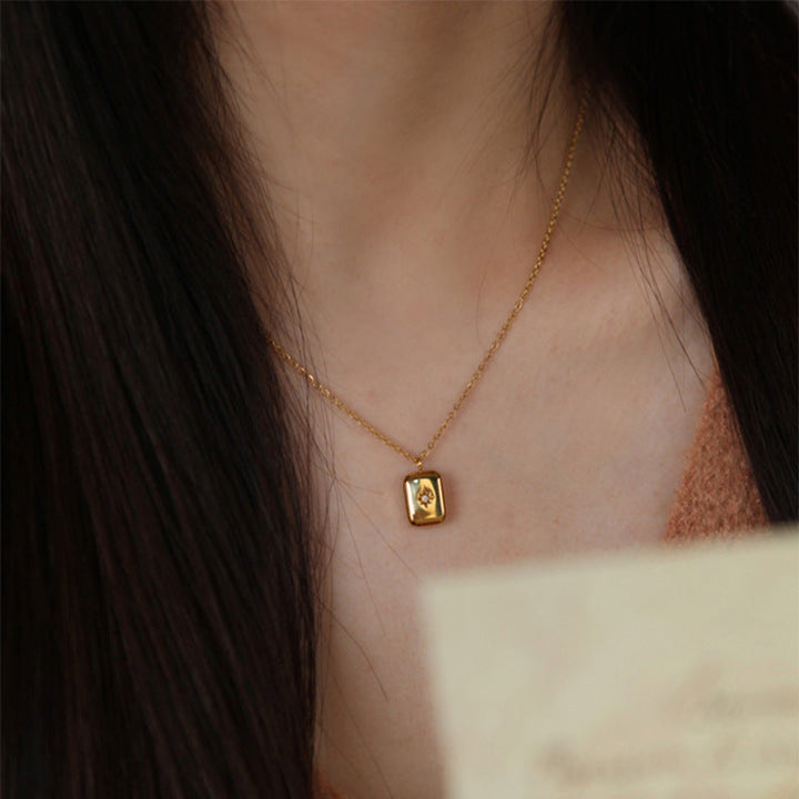 North Star Node Necklace